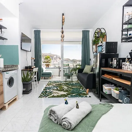 Your Happy Place Private Parking